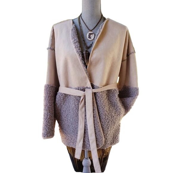 NWT Lucky Brand Sherpa & Suede Jacket | Tan & Gray | Size L - Picture 3 of 9